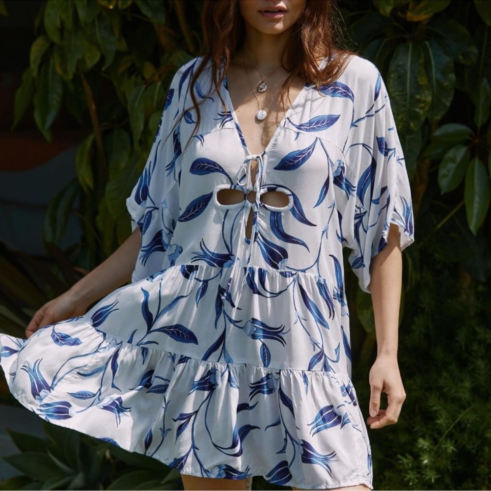 Anthropologie White and Blue Leaf Pattern babydoll dress